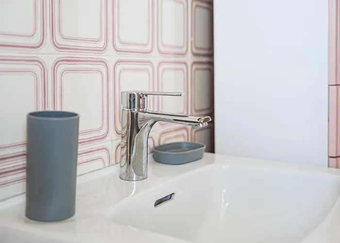 - 5 Personnes - Magnifique Vue דירה