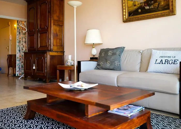 - 5 Personnes - Magnifique Vue *